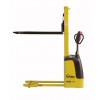 Elektrohydraulischer Stapler mit Fahrantrieb