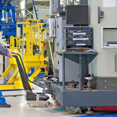 Easy Mover Manövrierer elektrisch - Akku betrieben | Bewegt 25 Tonnen