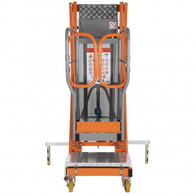 Mobile elektrische Arbeitsbühne UpLift5 120 & 200 HD für den Außenbereich - Bis 5 Meter Arbeitshöhe