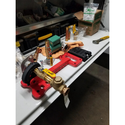 Tragbarer Rohrschraubstock - Pipe Vise APV02 - Roughneck