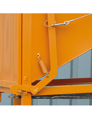 Silobehälter mit großflächiger Schüttklappe - Eichinger