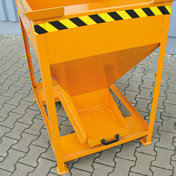 Silobehälter mit Dosier-Schiebeklappe - Eichinger 2