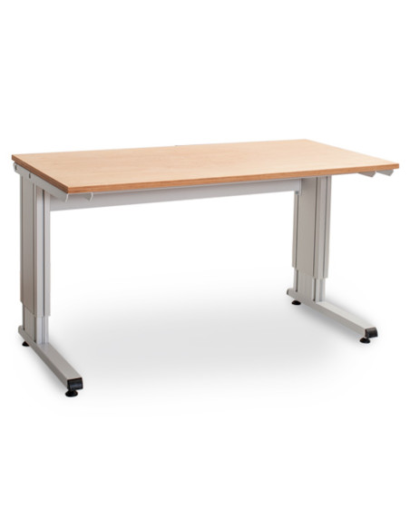 Elektrisch höhenverstellbarer Tisch mit C-Fuß Powerline C