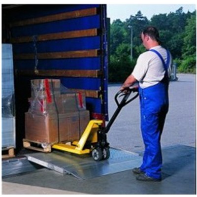 Mobile Überladebrücke Typ HF aus Aluminium