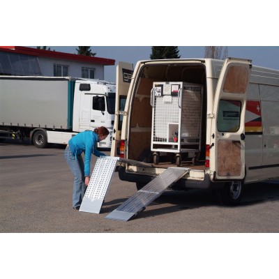 Klappbarer Alu-Verladesteg