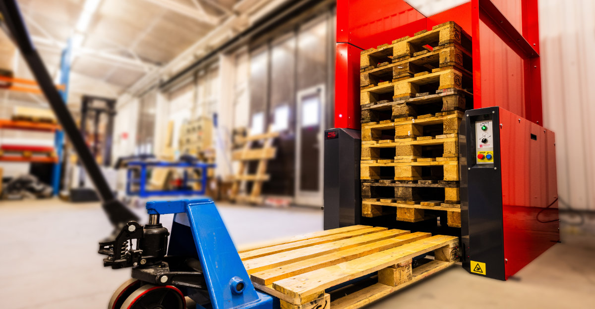 Automatisches Palettenmagazin Pallet Master in einer Logistikumgebung
